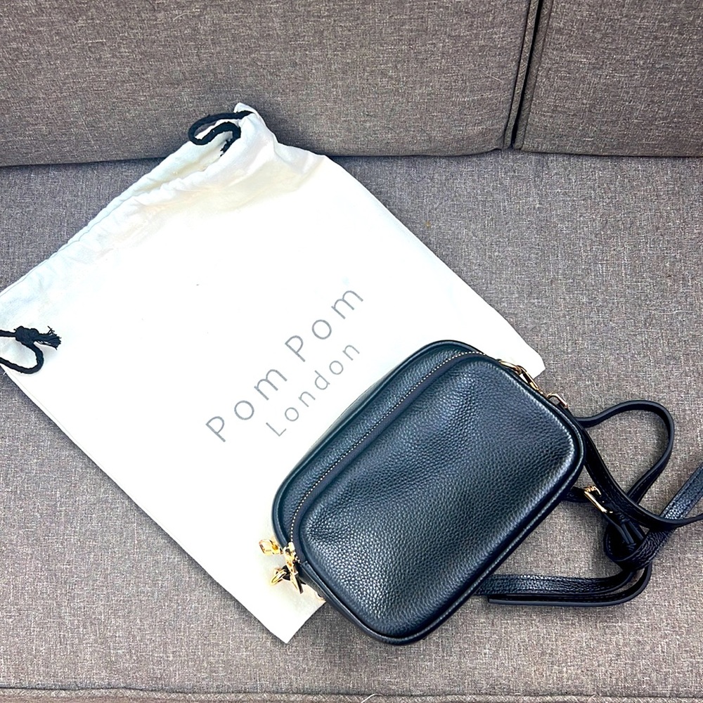 POM POM LONDON SMALL CROSSBODY BAG